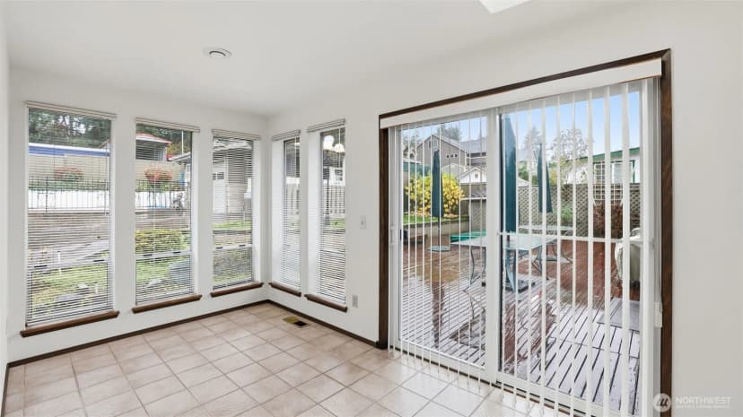 Property photo for 4521 S 160th Place, Tukwila photo 24