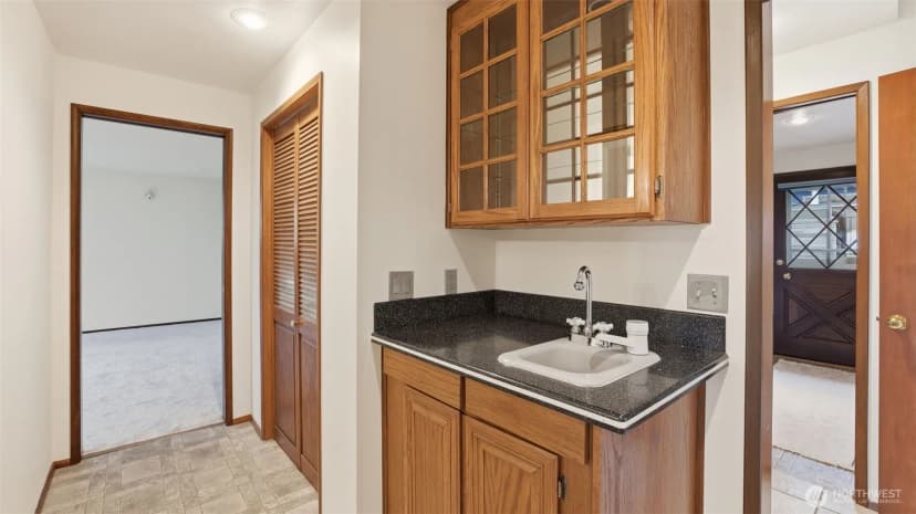 Property photo for 4521 S 160th Place, Tukwila photo 22