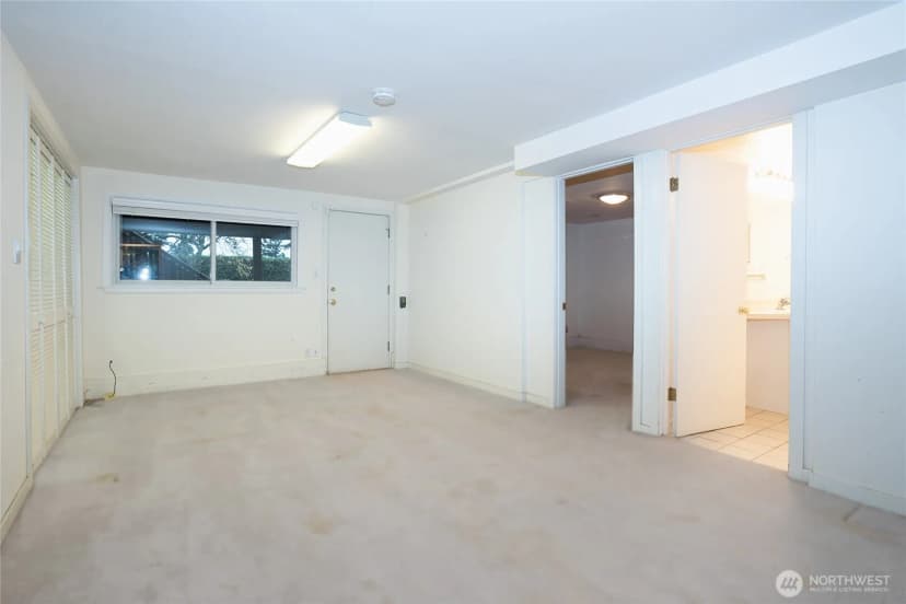Property photo for 3447 12th Avenue W, Seattle photo 22