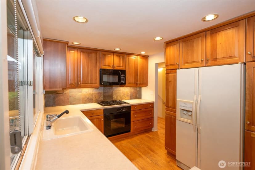 Property photo for 3447 12th Avenue W, Seattle photo 13