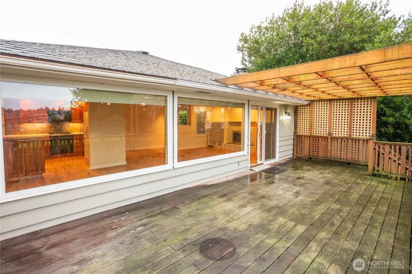 Property photo for 3447 12th Avenue W, Seattle photo 34