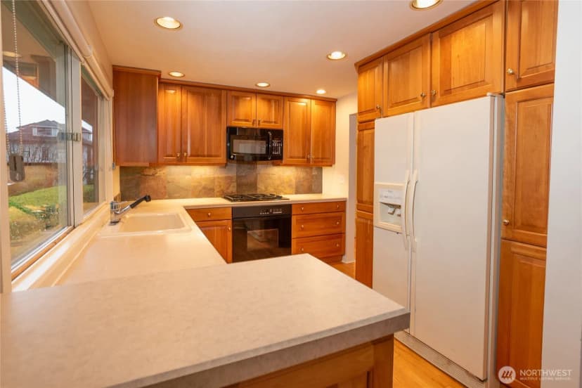 Property photo for 3447 12th Avenue W, Seattle photo 14