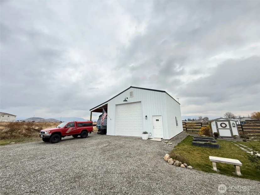 Property photo for 82 Nichols Road, Omak photo 26
