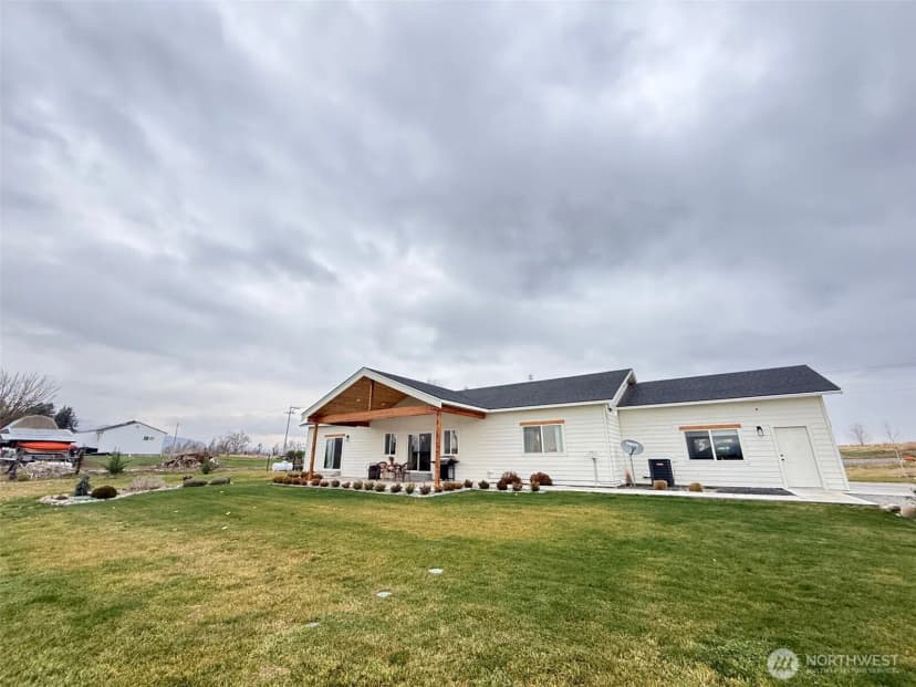 Property photo for 82 Nichols Road, Omak photo 35