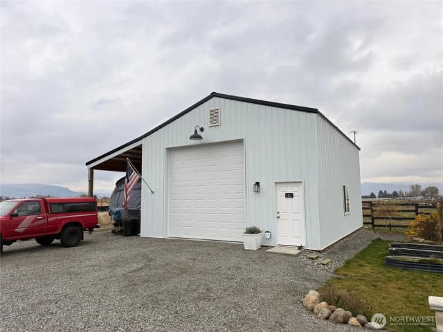 Property photo for 82 Nichols Road, Omak photo 5