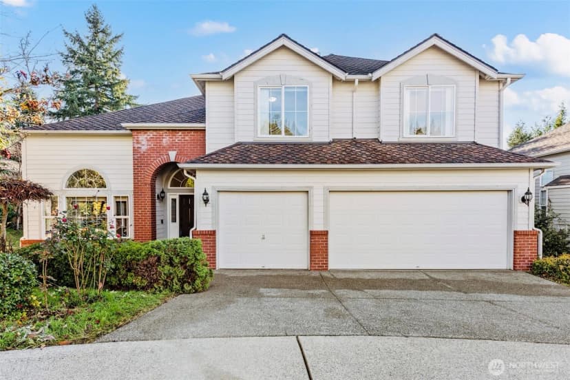 Property photo for 451 150th Place Ne, Bellevue