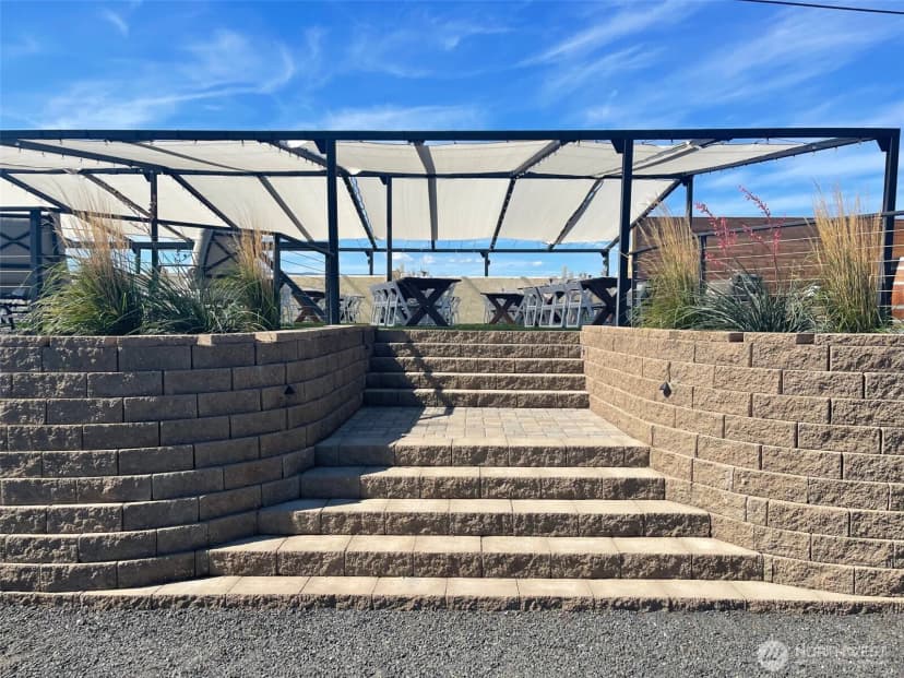 Property photo for 9769 Crescent Bar Road Nw, Quincy photo 11