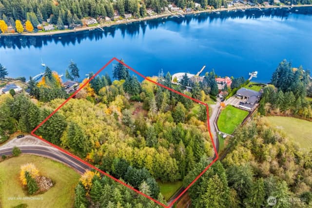 Property photo for 2707 50th Avenue Nw, Gig Harbor