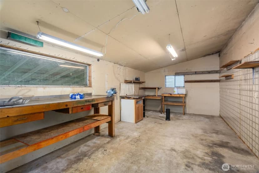 Property photo for 6091 Ne Twin Spits Road, Hansville photo 26