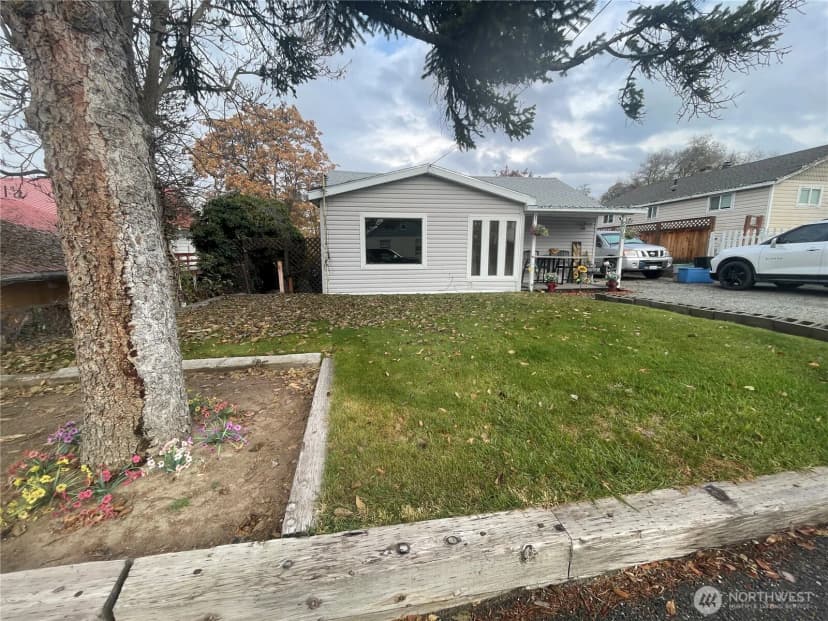 Property photo for 215 Dewberry E, Omak photo 16