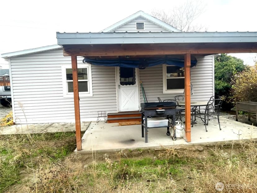 Property photo for 215 Dewberry E, Omak photo 14