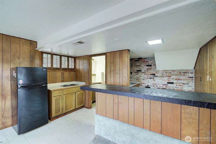 Property photo for 8501 42nd Street W, University Place photo 28