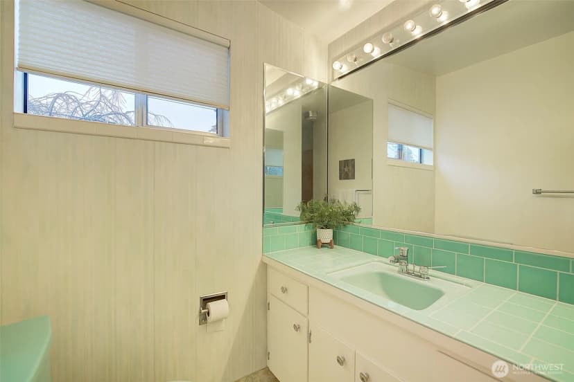 Property photo for 8501 42nd Street W, University Place photo 20
