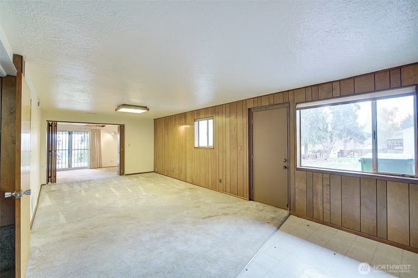 Property photo for 8501 42nd Street W, University Place photo 26