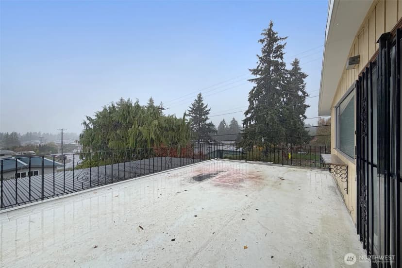 Property photo for 8501 42nd Street W, University Place photo 16