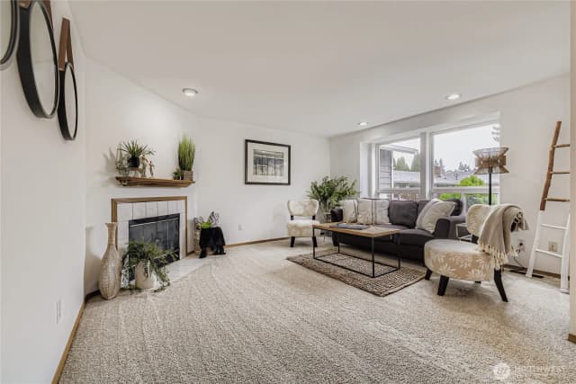 Property photo for 20606 21st Place W, Lynnwood photo 4