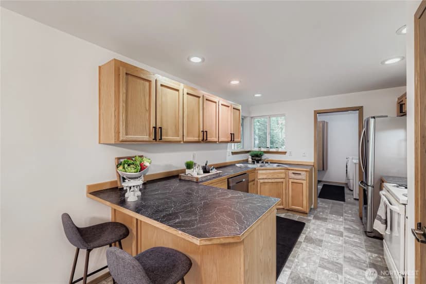 Property photo for 20606 21st Place W, Lynnwood photo 9