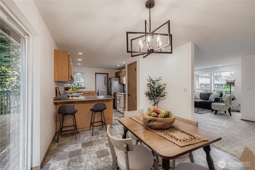 Property photo for 20606 21st Place W, Lynnwood photo 8