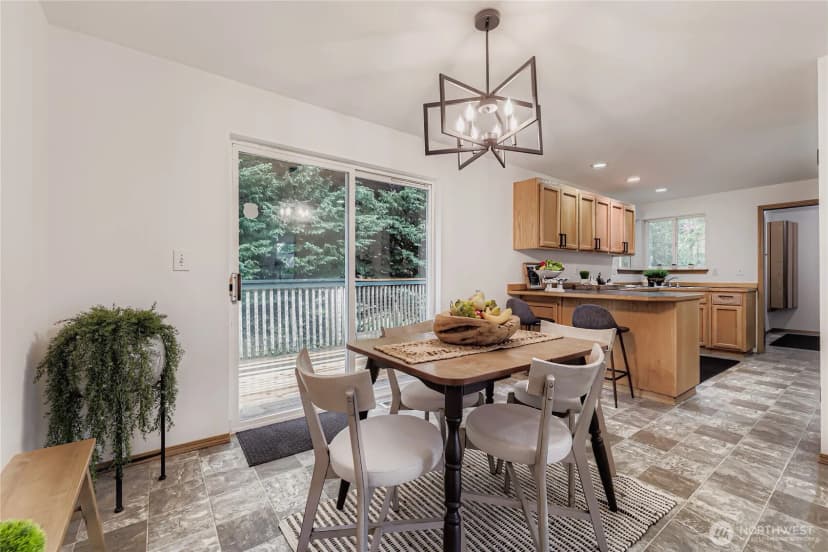Property photo for 20606 21st Place W, Lynnwood photo 7