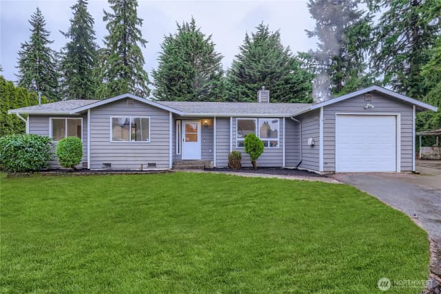 Property photo for 20606 21st Place W, Lynnwood photo 2