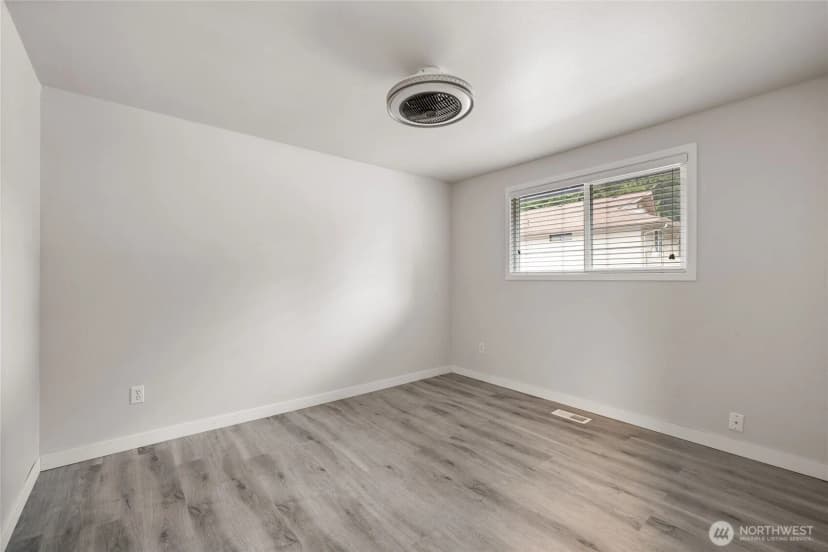 Property photo for 5502 82nd Street Court E, Puyallup photo 24