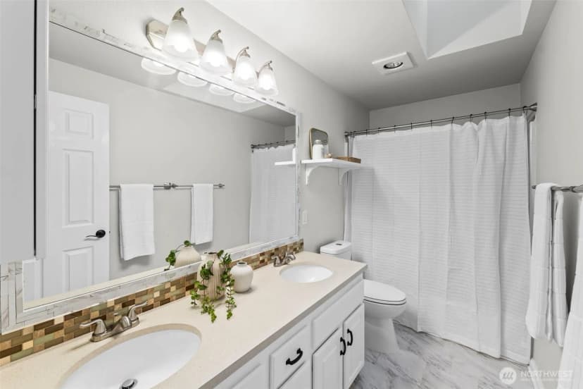 Property photo for 9446 Marlbrook Loop Se, Olympia photo 24