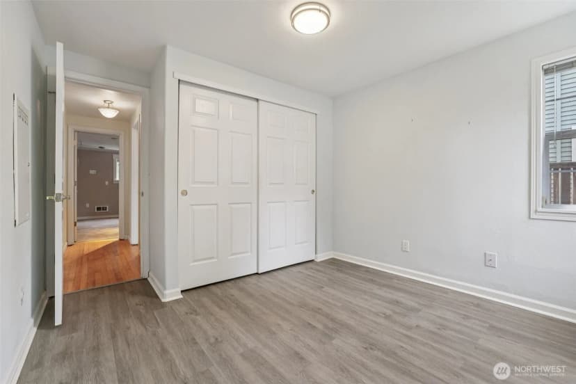 Property photo for 1755 Ne 89th Street, Seattle photo 17
