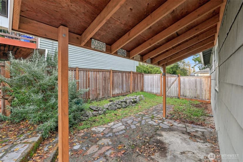 Property photo for 1755 Ne 89th Street, Seattle photo 30