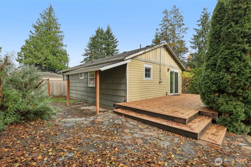 Property photo for 1755 Ne 89th Street, Seattle photo 26