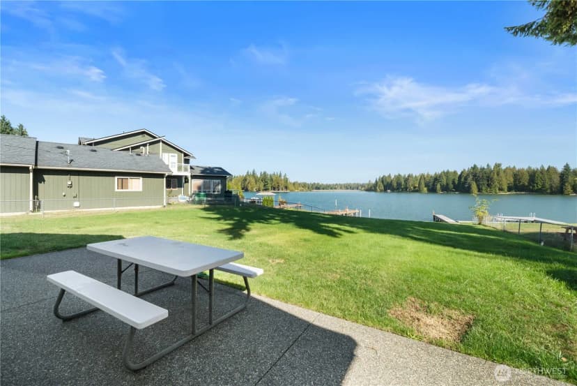Property photo for 4904 N Island Drive, Bonney Lake photo 9