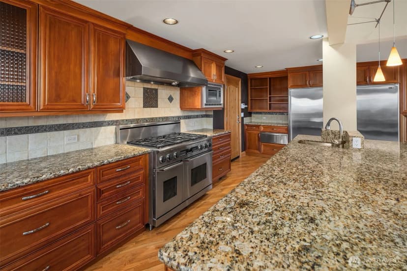 Property photo for 17008 Se 59th Street, Bellevue photo 17