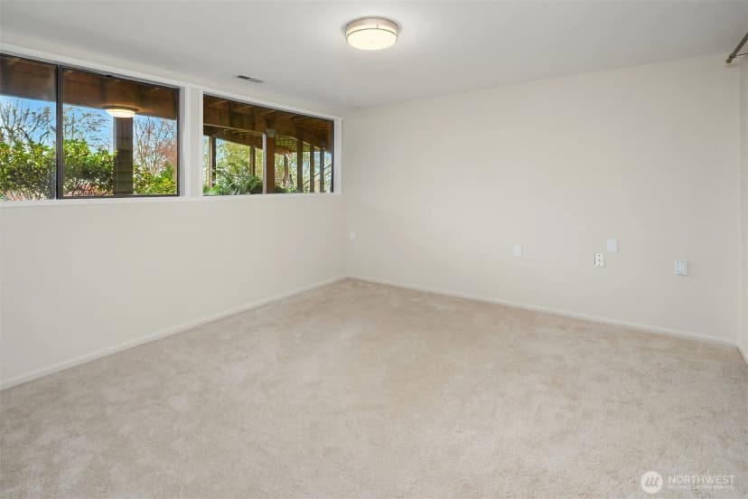 Property photo for 17008 Se 59th Street, Bellevue photo 30