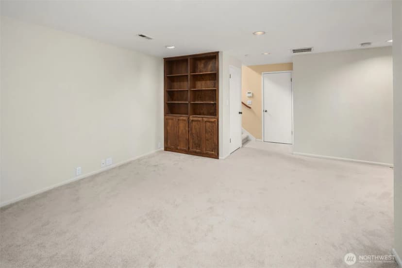 Property photo for 17008 Se 59th Street, Bellevue photo 29