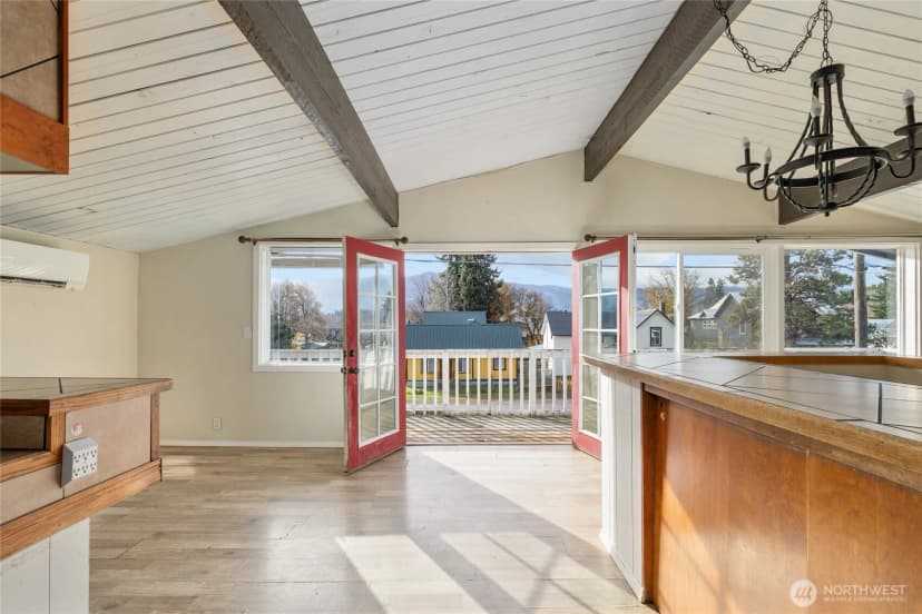 Property photo for 302 W 4th Street, Cle Elum photo 3