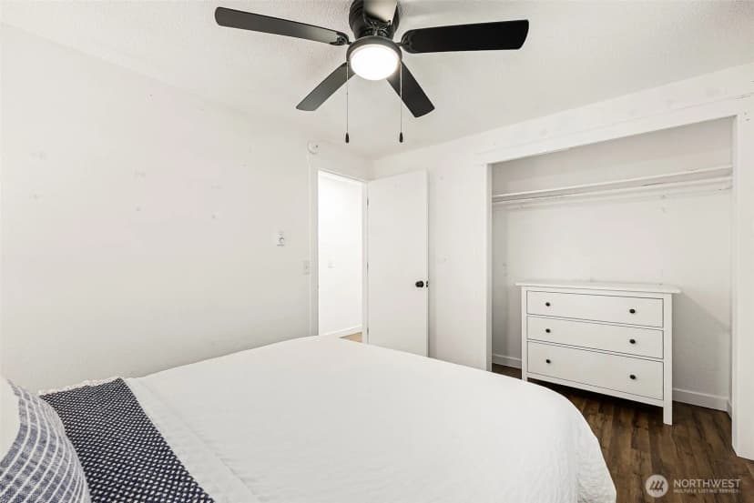 Property photo for 9011 Washington Boulevard Sw, Lakewood photo 21