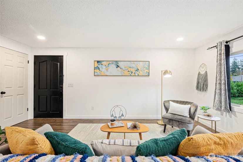 Property photo for 9011 Washington Boulevard Sw, Lakewood photo 10