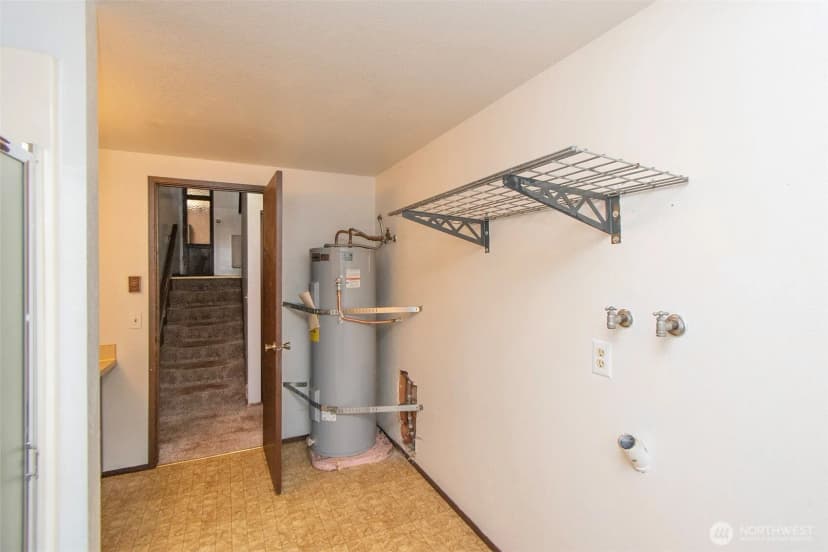 Property photo for 1624 W 8th Street, Port Angeles photo 31