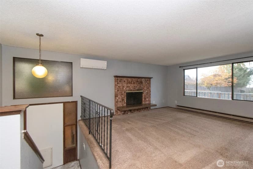Property photo for 1624 W 8th Street, Port Angeles photo 4
