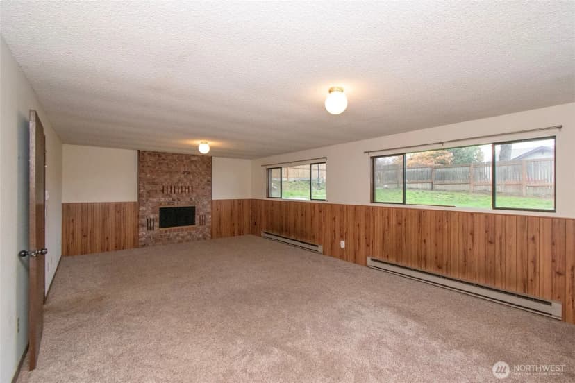 Property photo for 1624 W 8th Street, Port Angeles photo 32