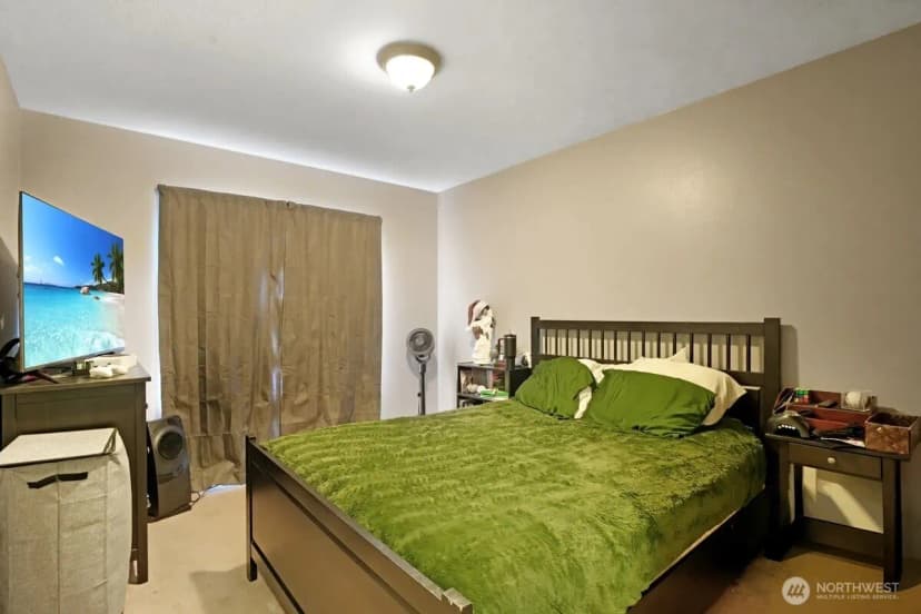 Property photo for 25 Clemons, Montesano photo 15