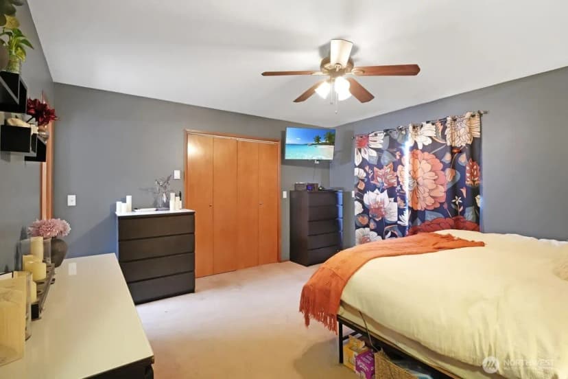Property photo for 25 Clemons, Montesano photo 19