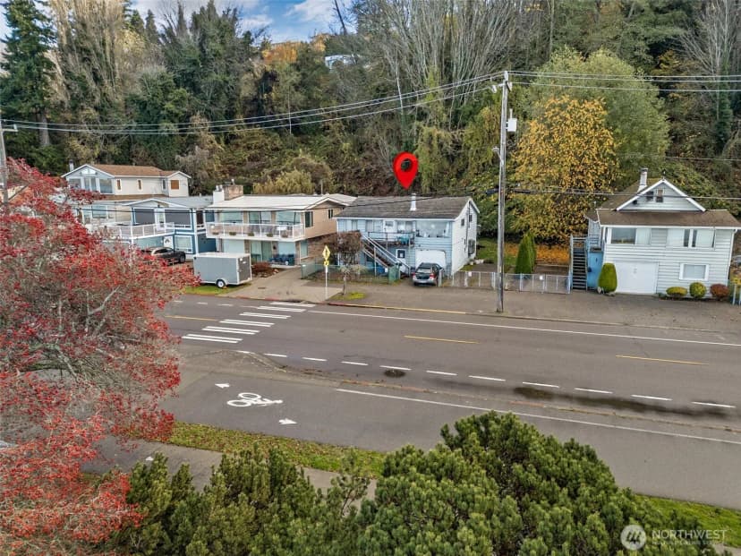 Property photo for 1324 Alki Avenue Sw, Seattle photo 4