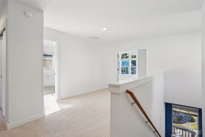 Property photo for 12736 67th Place S, Seattle photo 10