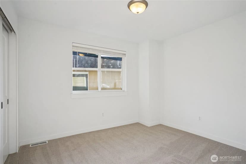 Property photo for 12736 67th Place S, Seattle photo 15