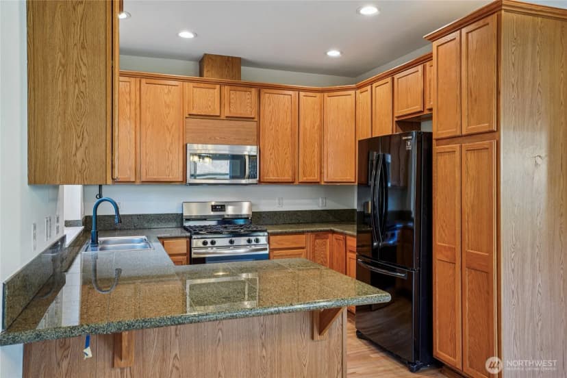 Property photo for 12736 67th Place S, Seattle photo 8