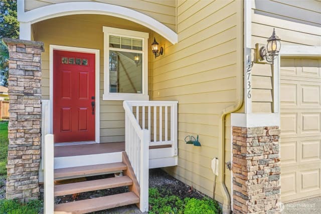 Property photo for 12736 67th Place S, Seattle photo 2