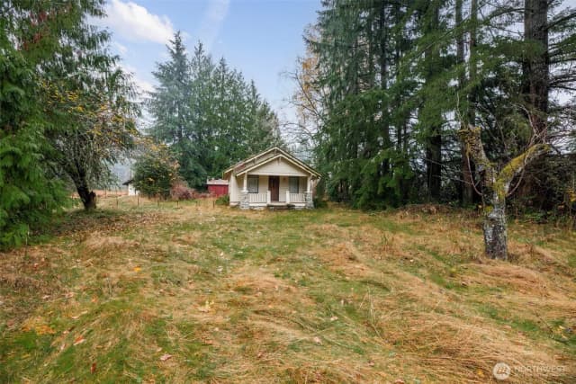 Property photo for 13423 103rd Avenue Ne, Arlington