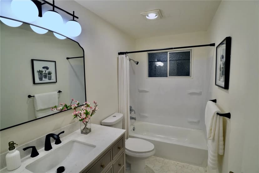 Property photo for 5405 221st Place Sw, Mountlake Terrace photo 18