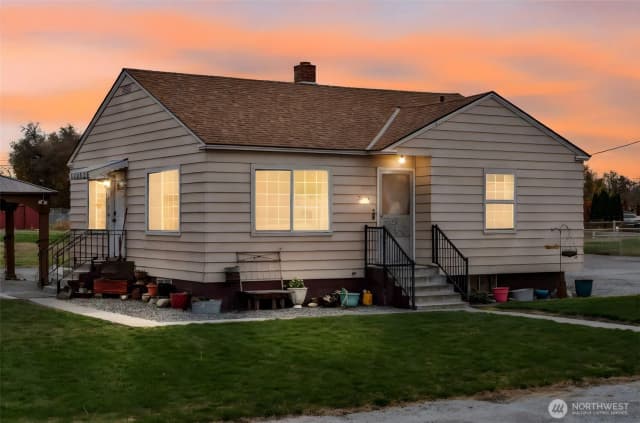 Property photo for 3204 W Yakima Street, Pasco