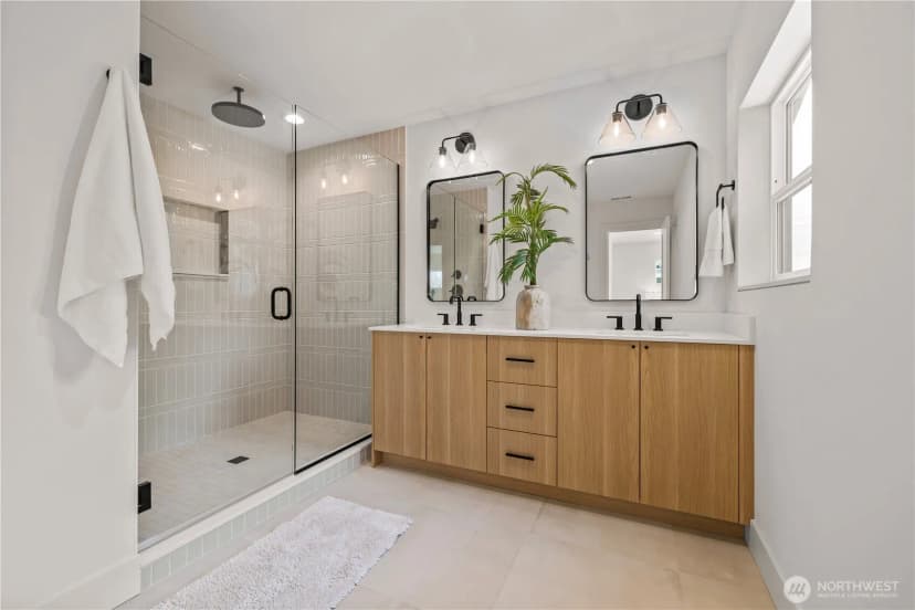 Property photo for 6730 21st Avenue Sw, Seattle photo 25